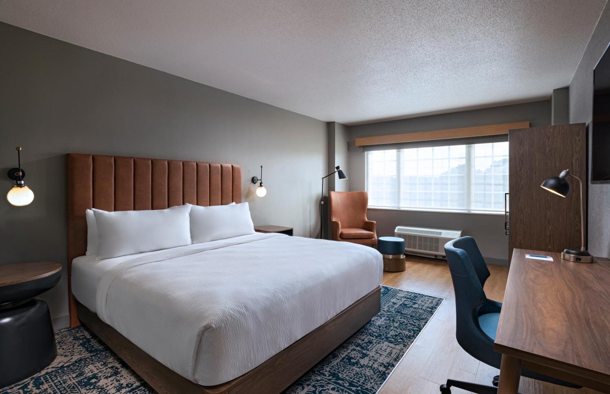 Four Points By Sheraton Houston West Экстерьер фото